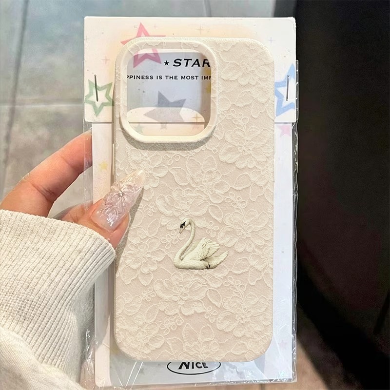 Usb Charger - Etui na telefon z koronkowym wzorem