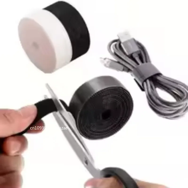 Organizer kabli, taśma samoprz – Cable Organizer recenzja i cena